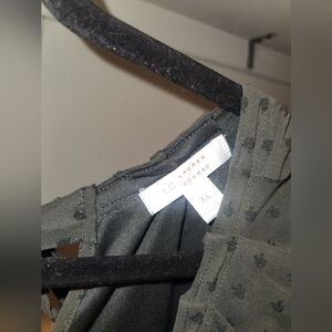 LC Conrad Dark Gray Top